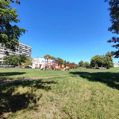 Old House - Przymorze - 2,5 Km Do Plazy I Morza Apartamento