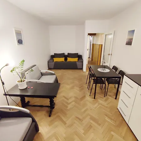 公寓 Prl House - Przymorze - 2,5 Km Do Morza 格但斯克
