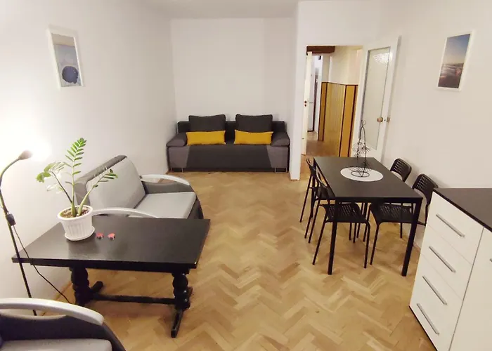 Appartement Old House - Przymorze - 2,5 Km Do Plazy I Morza Gdańsk